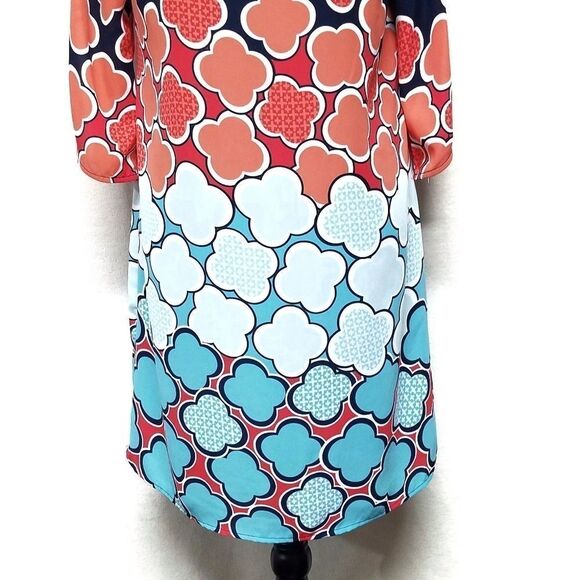 𝅺KAARI Blue 3/4 Sleeve Cold Shoulder Shift Dress - Picture 4 of 8